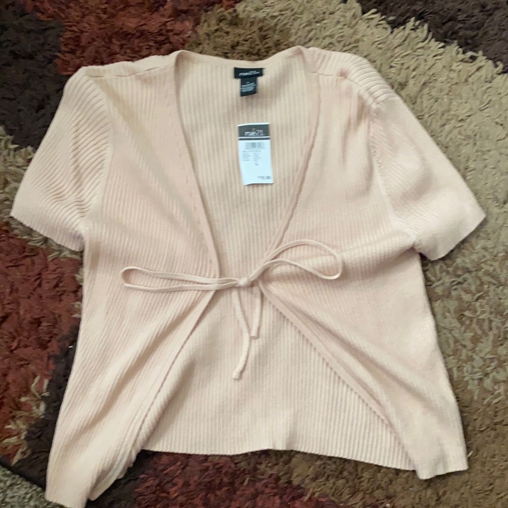 Front tie open shirt